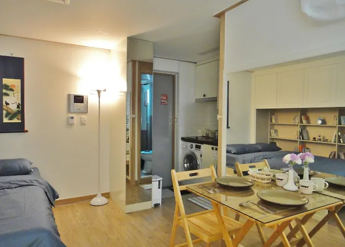 Apartamento Your Beautiful Nest In Hongdae, Cosy & Memorable *